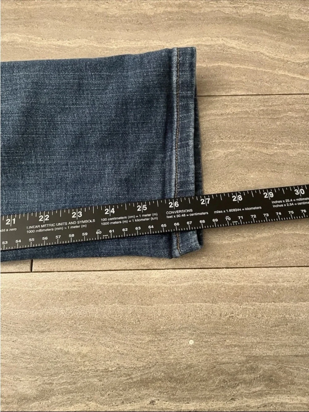 Tommy Hilfiger stylish women